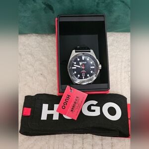 HUGO BOSS 1530301 MENS VISIT ANALOGUE BLACK DIAL WATCH LEATHER STRAP "READ"